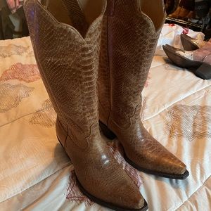 NEW Idyllwind cowgirl boots